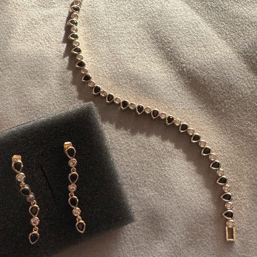 BRAND NEW Elizabeth Stone Teardrop Tennis Bracelet and Earrings